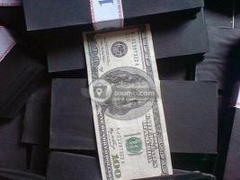 Nettoyage de billet de banque noir